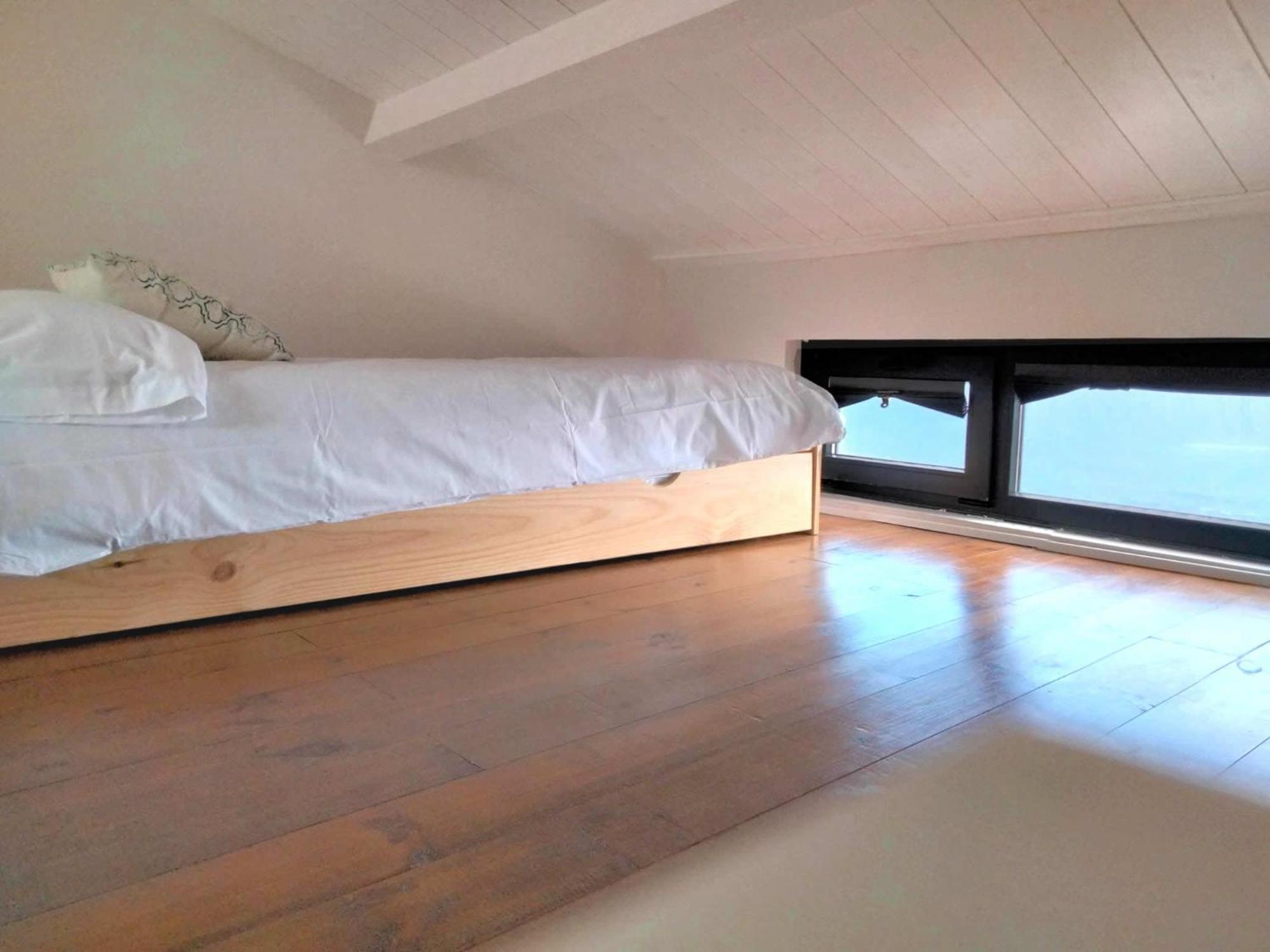 Vila Marina. Casa Marinera Con Terraza Sobre El Mar En Caion Кайон Номер фото